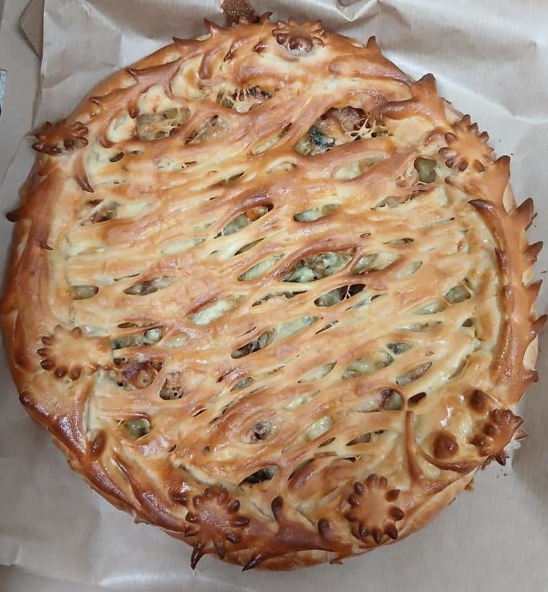 Осетинский пирог картошкой и грибами, 1кг